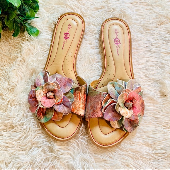 Born Shoes - Born Crown Leather Sandals